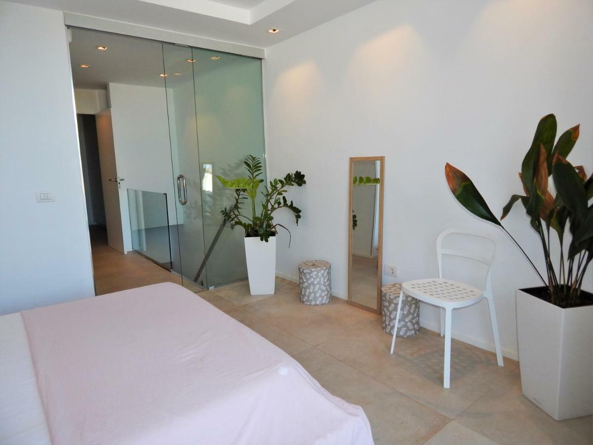 Beautiful Beachfront Playa de las Americas  Exterior photo